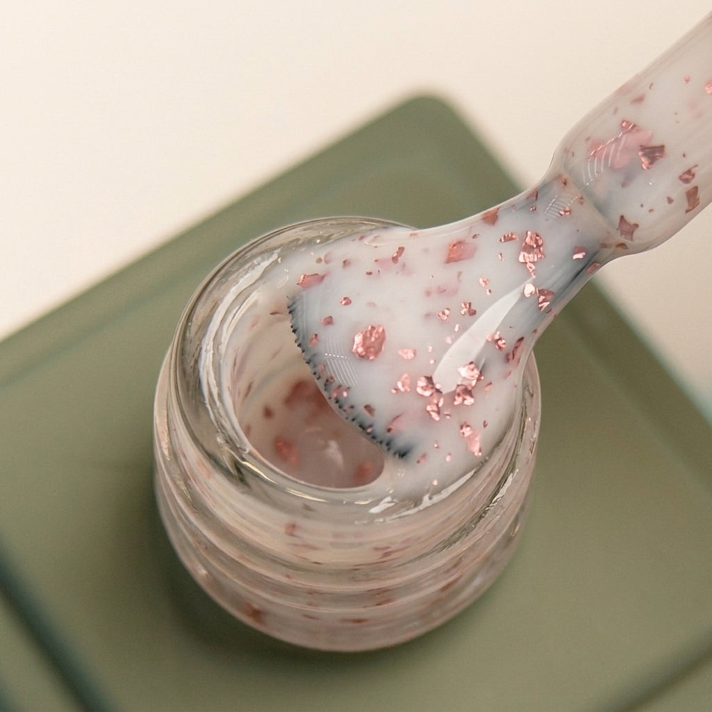 Rubber Base Rose Flakes 1 HEMA FREE