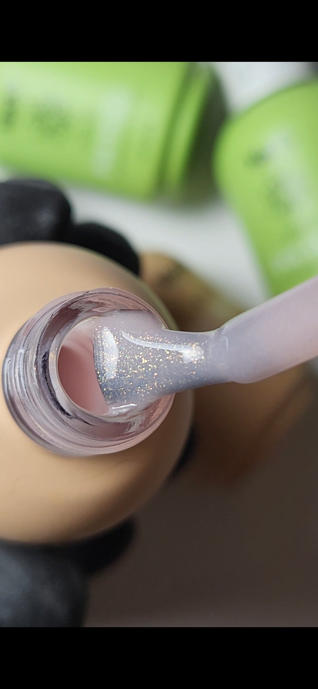 Base Cover Shimmer Bloom 8, 15ml