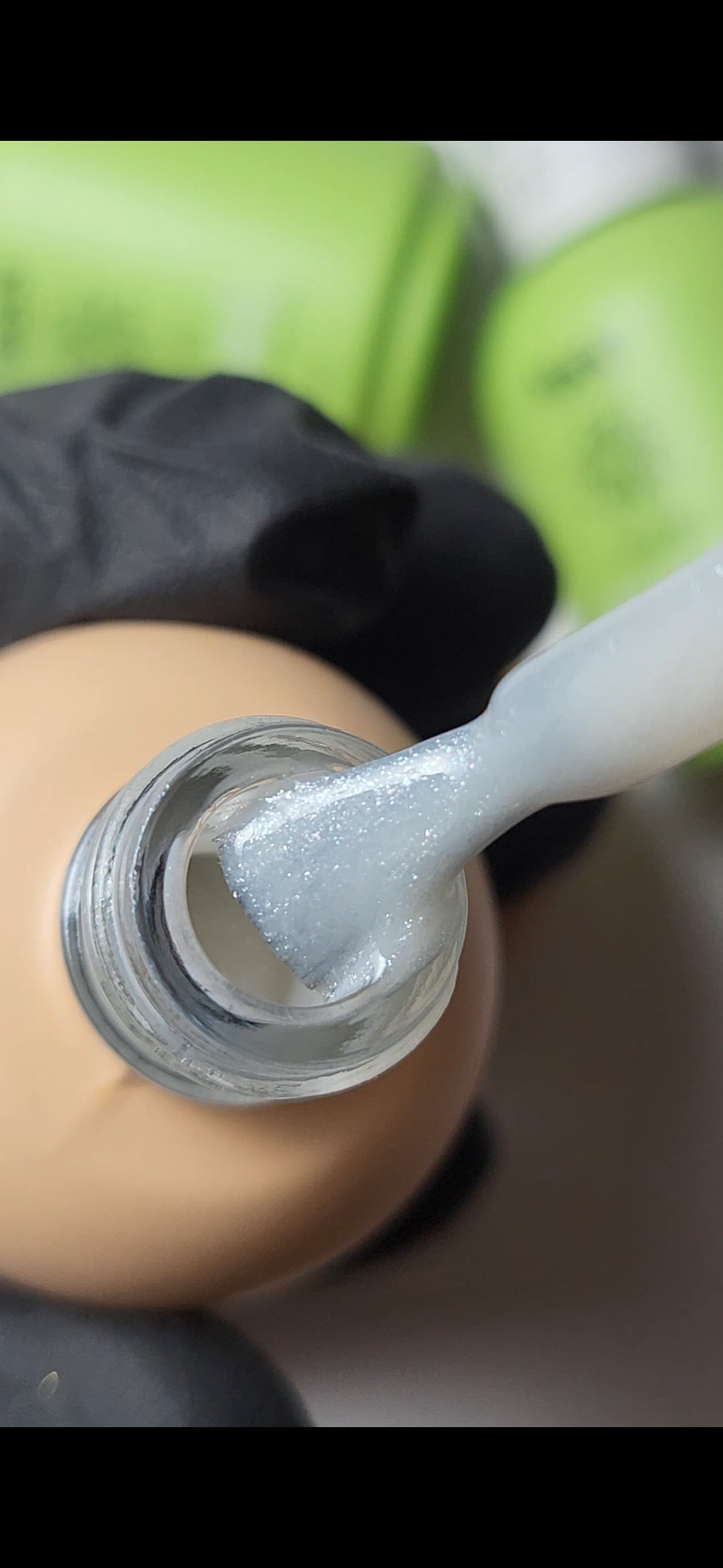 Base Cover Shimmer White, 15ml