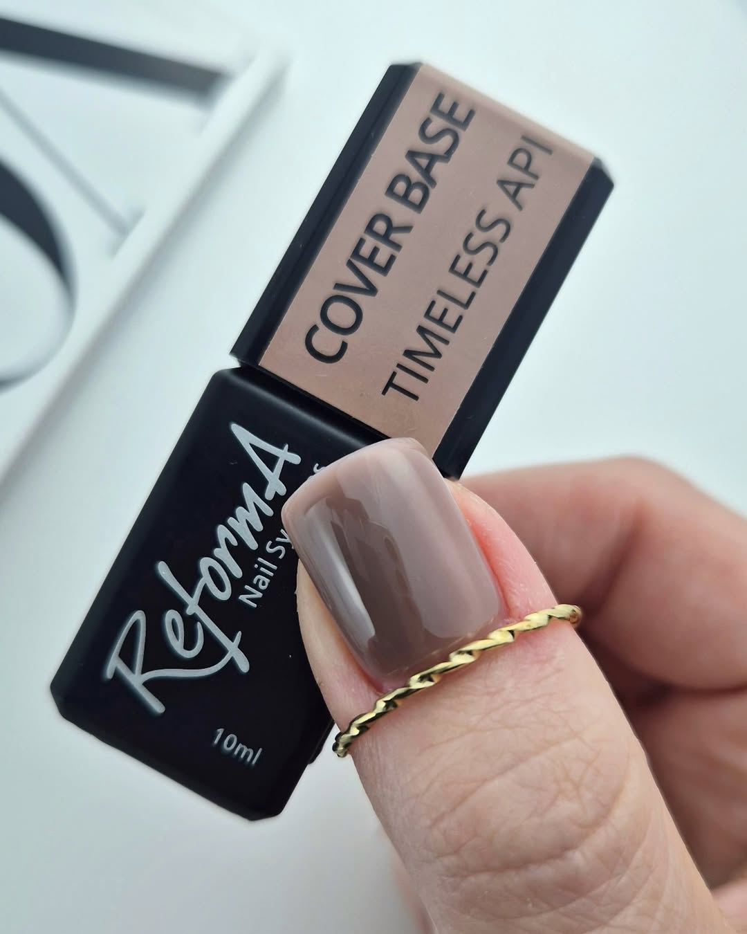 Cover Base Timeless API, 10ml